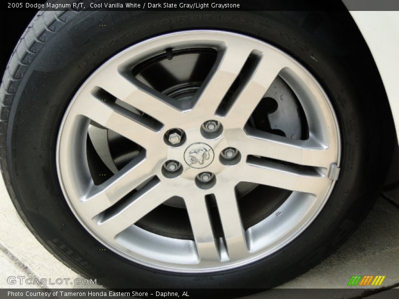 Cool Vanilla White / Dark Slate Gray/Light Graystone 2005 Dodge Magnum R/T