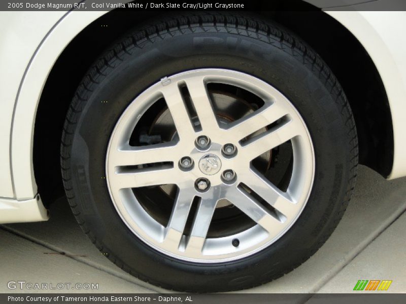 Cool Vanilla White / Dark Slate Gray/Light Graystone 2005 Dodge Magnum R/T