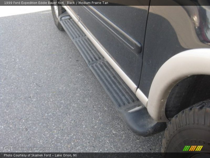 Black / Medium Prairie Tan 1999 Ford Expedition Eddie Bauer 4x4