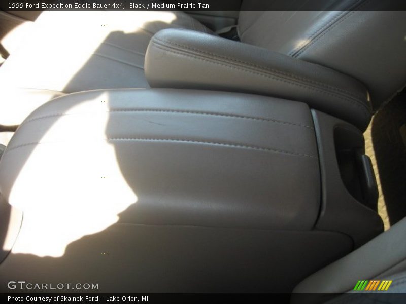 Black / Medium Prairie Tan 1999 Ford Expedition Eddie Bauer 4x4