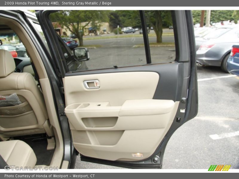Sterling Gray Metallic / Beige 2009 Honda Pilot Touring 4WD