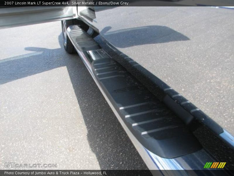 Silver Metallic / Ebony/Dove Grey 2007 Lincoln Mark LT SuperCrew 4x4