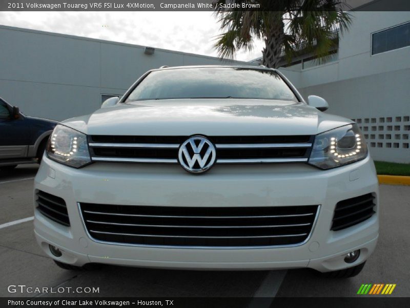 Campanella White / Saddle Brown 2011 Volkswagen Touareg VR6 FSI Lux 4XMotion