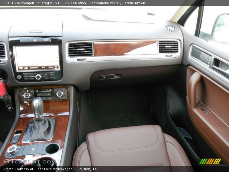 Campanella White / Saddle Brown 2011 Volkswagen Touareg VR6 FSI Lux 4XMotion