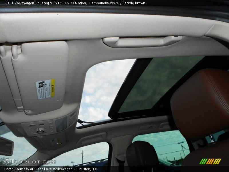 Sunroof of 2011 Touareg VR6 FSI Lux 4XMotion