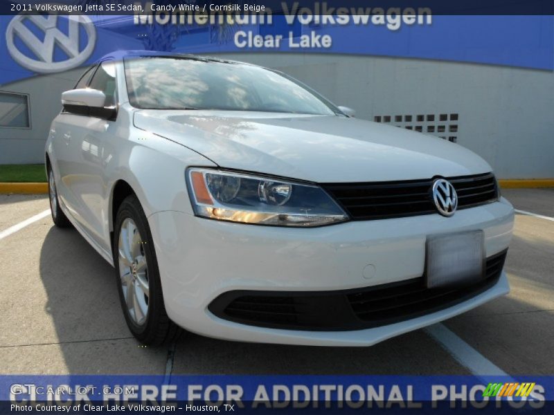 Candy White / Cornsilk Beige 2011 Volkswagen Jetta SE Sedan
