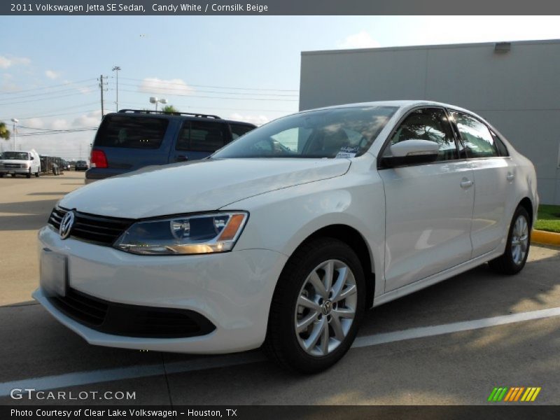 Candy White / Cornsilk Beige 2011 Volkswagen Jetta SE Sedan