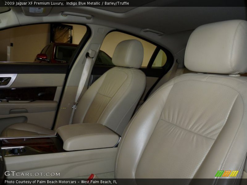 Indigo Blue Metallic / Barley/Truffle 2009 Jaguar XF Premium Luxury