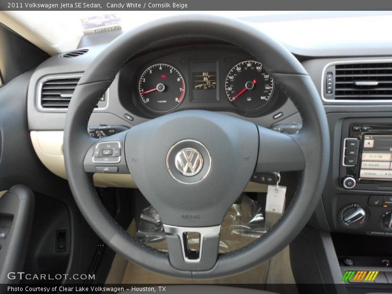 Candy White / Cornsilk Beige 2011 Volkswagen Jetta SE Sedan
