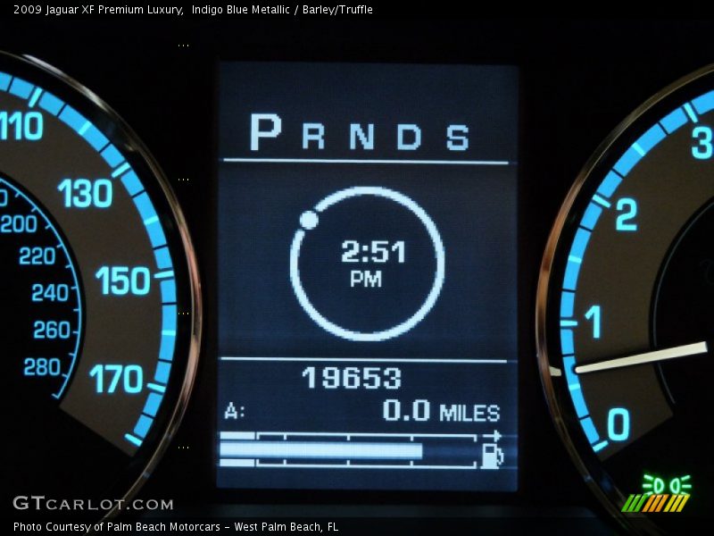 Indigo Blue Metallic / Barley/Truffle 2009 Jaguar XF Premium Luxury