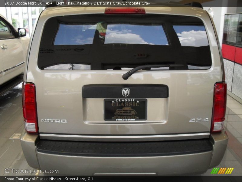 Light Khaki Metallic / Dark Slate Gray/Light Slate Gray 2007 Dodge Nitro SXT 4x4