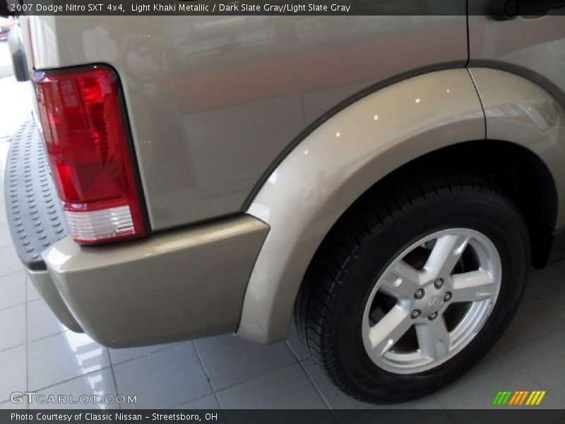 Light Khaki Metallic / Dark Slate Gray/Light Slate Gray 2007 Dodge Nitro SXT 4x4