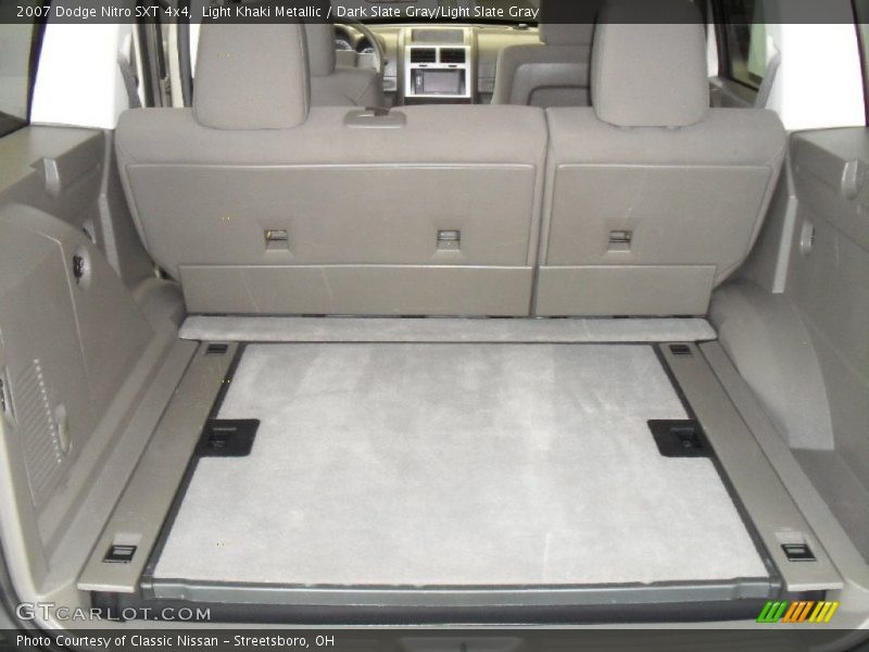 Light Khaki Metallic / Dark Slate Gray/Light Slate Gray 2007 Dodge Nitro SXT 4x4