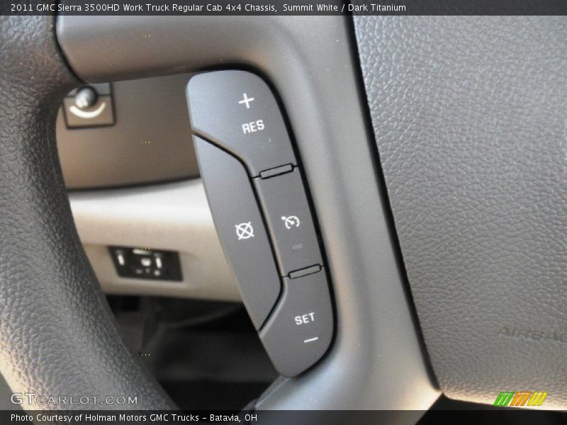 Controls of 2011 Sierra 3500HD Work Truck Regular Cab 4x4 Chassis