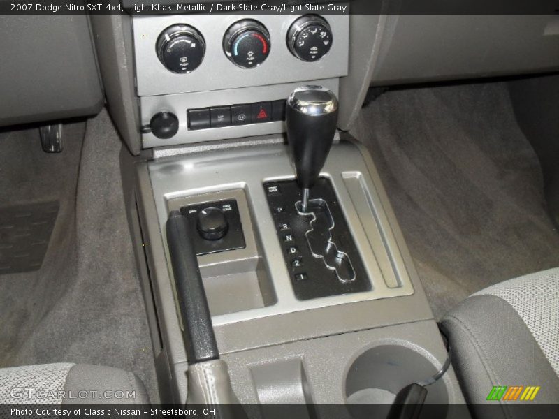 Light Khaki Metallic / Dark Slate Gray/Light Slate Gray 2007 Dodge Nitro SXT 4x4