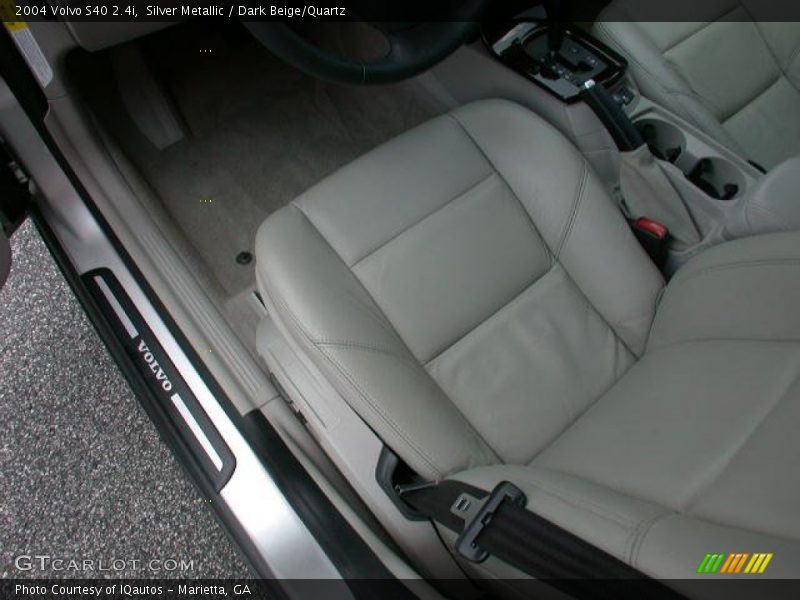 Silver Metallic / Dark Beige/Quartz 2004 Volvo S40 2.4i