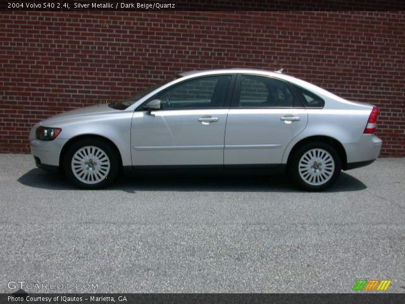 Silver Metallic / Dark Beige/Quartz 2004 Volvo S40 2.4i