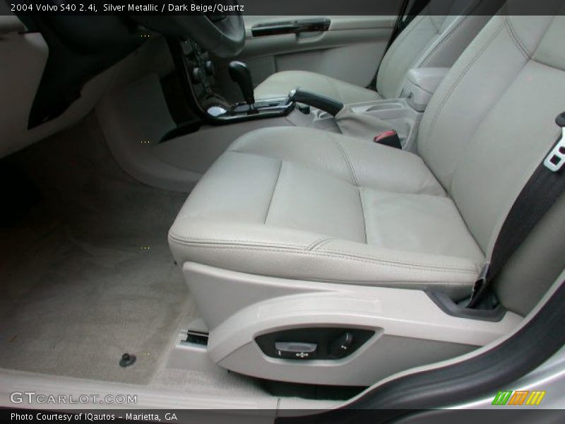 Silver Metallic / Dark Beige/Quartz 2004 Volvo S40 2.4i