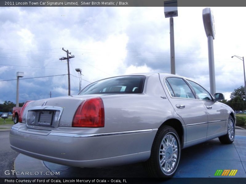 Silver Birch Metallic / Black 2011 Lincoln Town Car Signature Limited