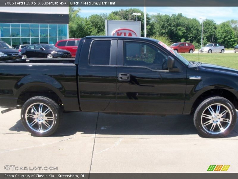 Black / Medium/Dark Flint 2006 Ford F150 STX SuperCab 4x4