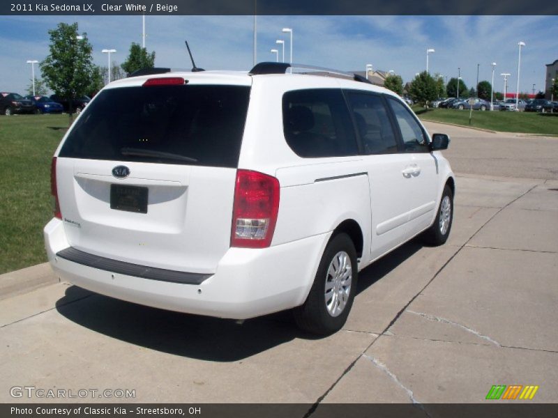 Clear White / Beige 2011 Kia Sedona LX