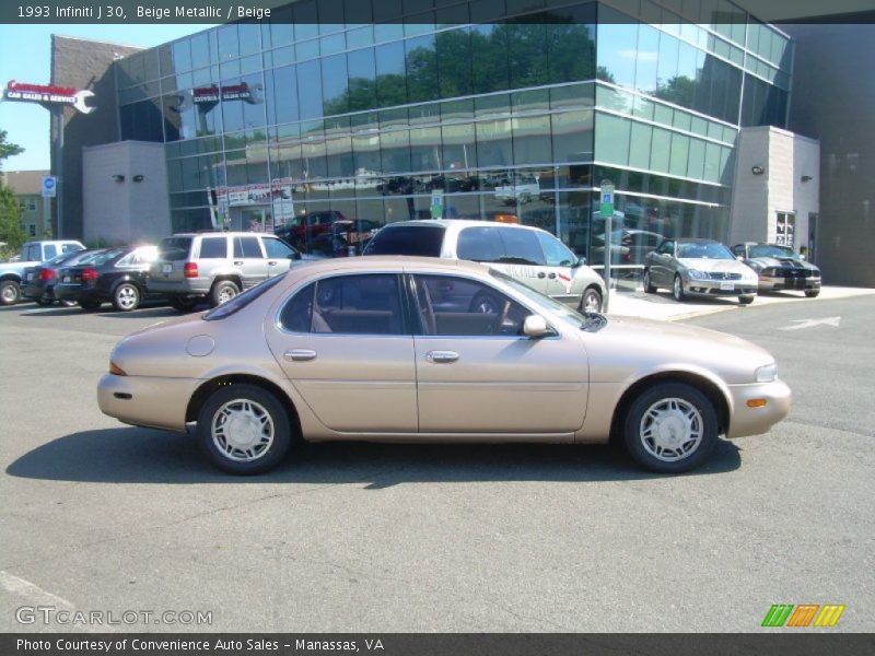 Beige Metallic / Beige 1993 Infiniti J 30