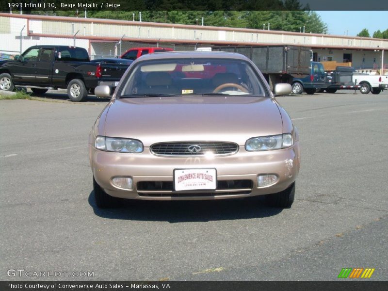 Beige Metallic / Beige 1993 Infiniti J 30