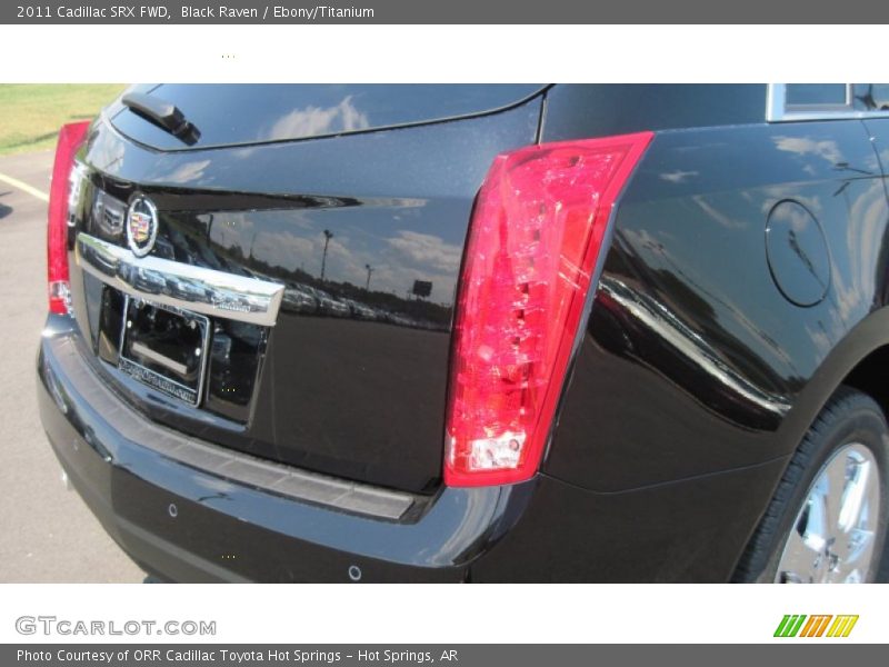 Black Raven / Ebony/Titanium 2011 Cadillac SRX FWD