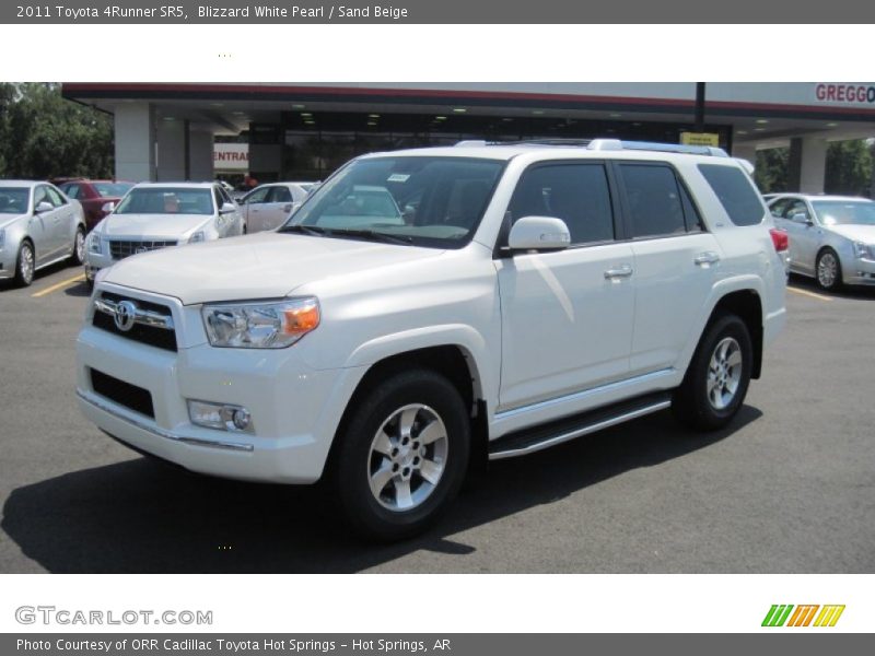 Blizzard White Pearl / Sand Beige 2011 Toyota 4Runner SR5