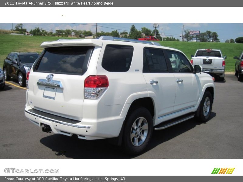 Blizzard White Pearl / Sand Beige 2011 Toyota 4Runner SR5
