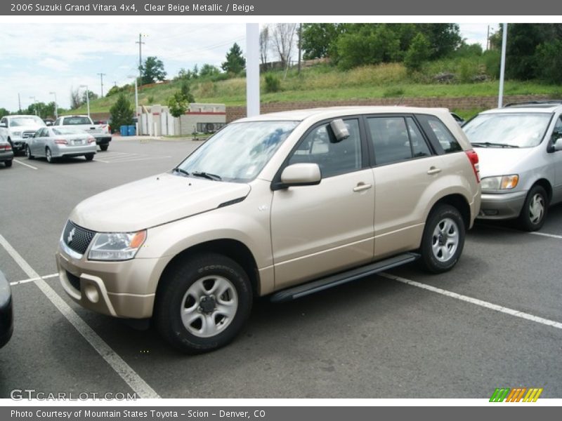 Front 3/4 View of 2006 Grand Vitara 4x4