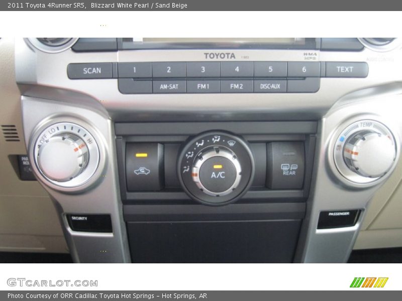 Blizzard White Pearl / Sand Beige 2011 Toyota 4Runner SR5