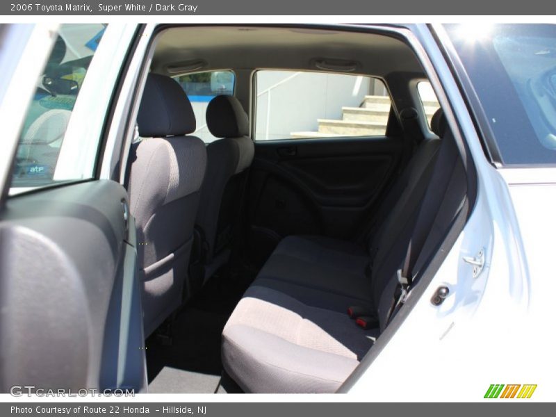 Super White / Dark Gray 2006 Toyota Matrix