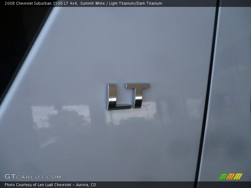  2008 Suburban 1500 LT 4x4 Logo