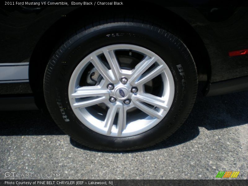 Ebony Black / Charcoal Black 2011 Ford Mustang V6 Convertible