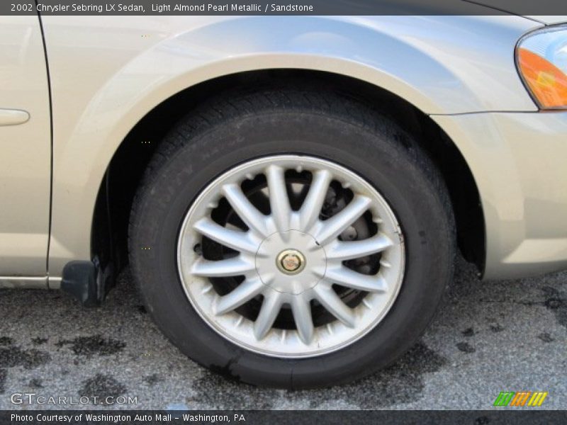 Light Almond Pearl Metallic / Sandstone 2002 Chrysler Sebring LX Sedan