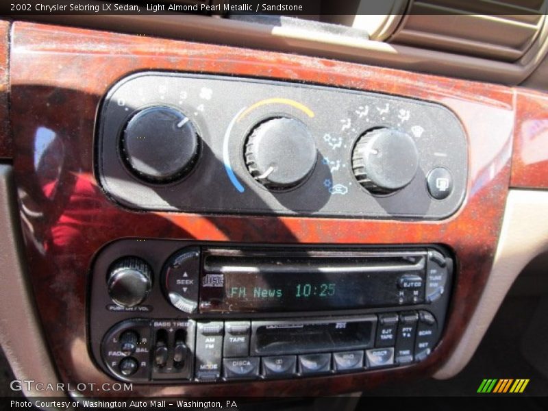 Light Almond Pearl Metallic / Sandstone 2002 Chrysler Sebring LX Sedan