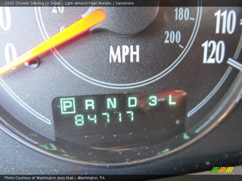 Light Almond Pearl Metallic / Sandstone 2002 Chrysler Sebring LX Sedan
