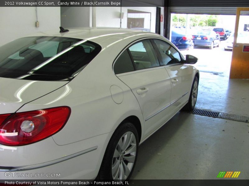 Candy White / Black/Cornsilk Beige 2012 Volkswagen CC Sport