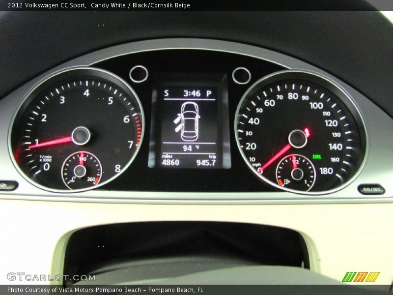 Candy White / Black/Cornsilk Beige 2012 Volkswagen CC Sport