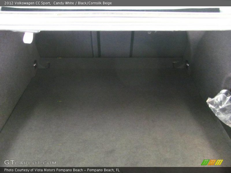 Candy White / Black/Cornsilk Beige 2012 Volkswagen CC Sport