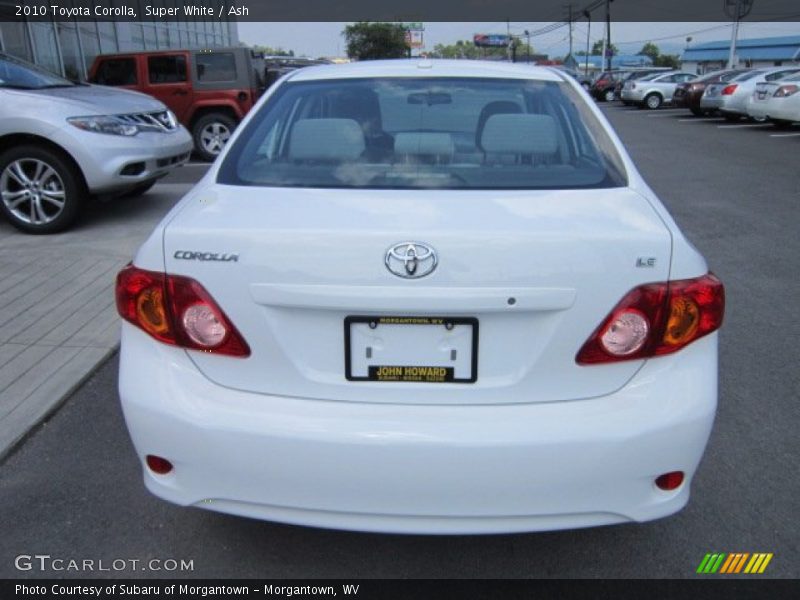 Super White / Ash 2010 Toyota Corolla