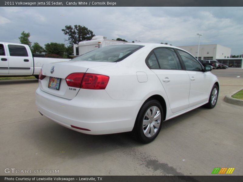 Candy White / Cornsilk Beige 2011 Volkswagen Jetta SE Sedan