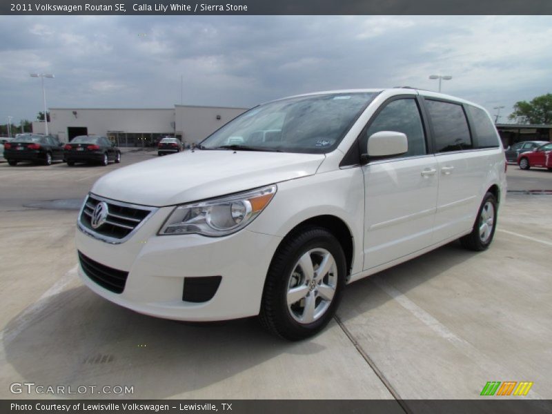 Calla Lily White / Sierra Stone 2011 Volkswagen Routan SE