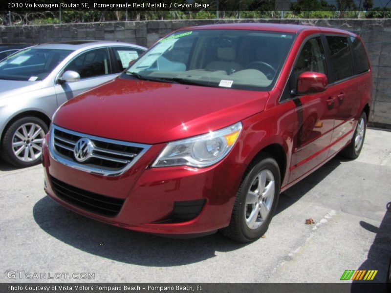 Pomegranate Red Metallic / Ceylon Beige 2010 Volkswagen Routan SE