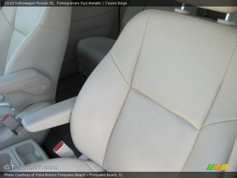 Pomegranate Red Metallic / Ceylon Beige 2010 Volkswagen Routan SE