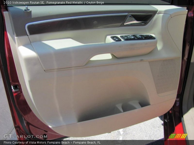 Pomegranate Red Metallic / Ceylon Beige 2010 Volkswagen Routan SE