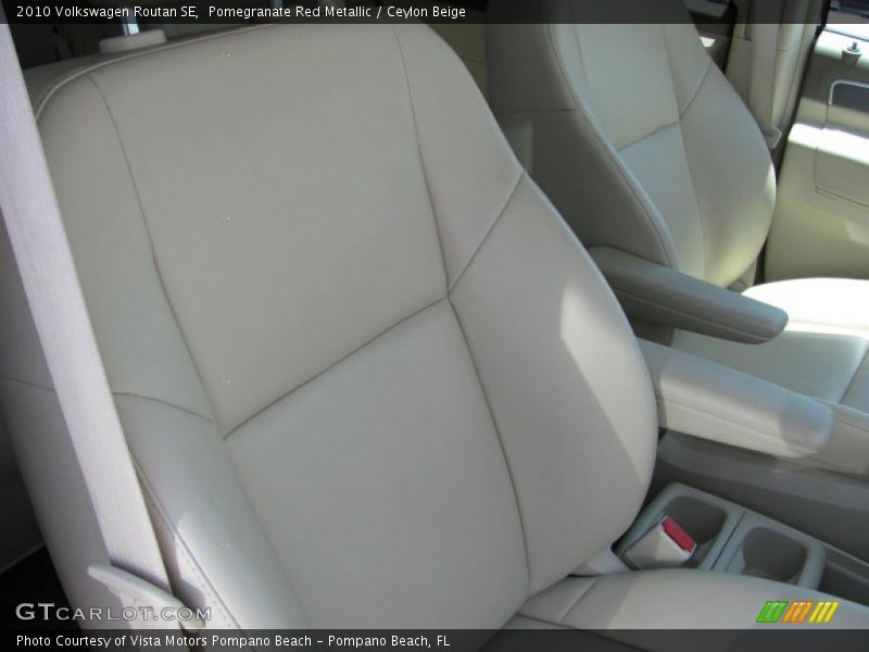 Pomegranate Red Metallic / Ceylon Beige 2010 Volkswagen Routan SE