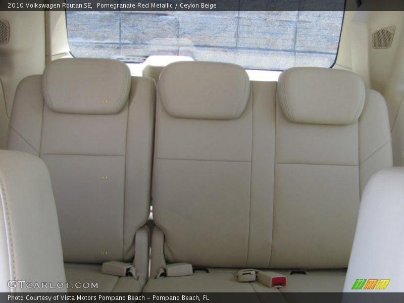 Pomegranate Red Metallic / Ceylon Beige 2010 Volkswagen Routan SE