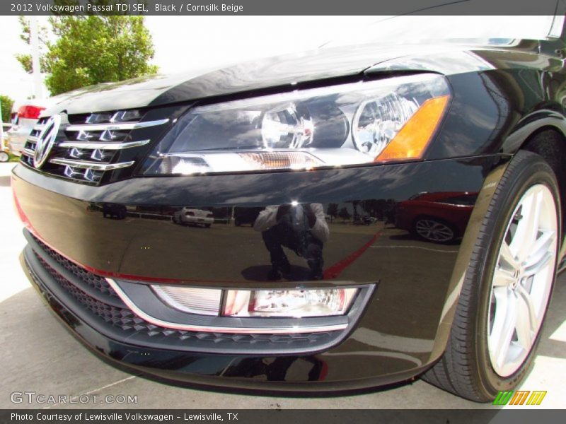 Black / Cornsilk Beige 2012 Volkswagen Passat TDI SEL